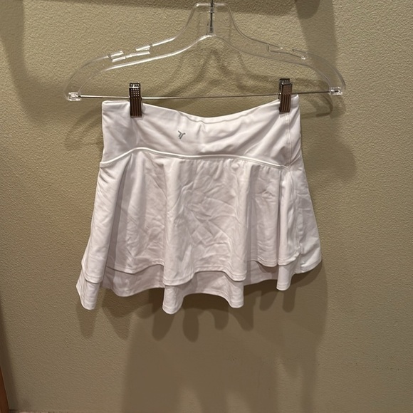 Old Navy woman's white skort - Picture 9 of 9